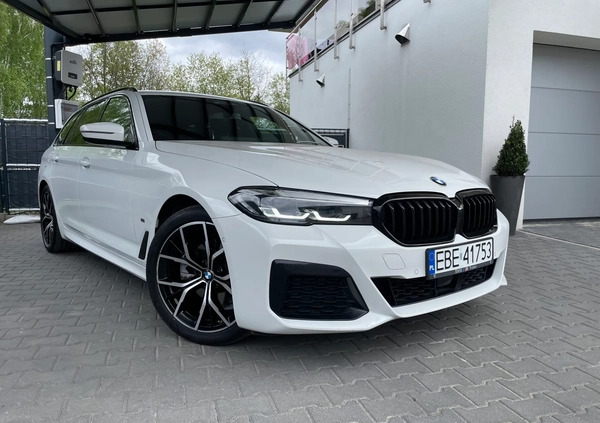 BMW Seria 5 cena 189900 przebieg: 69000, rok produkcji 2021 z Bełchatów małe 379